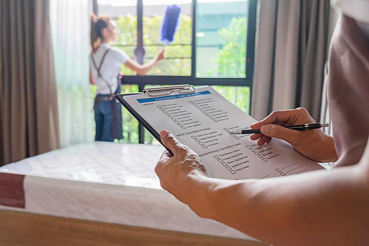 Step-by-step professional humidifier cleaning process for better air quality